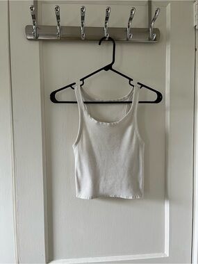 Women’s Roark White Ribbed Crop Tank Top (XS/S)